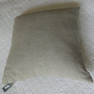 TRESHOLD Decorative Pillow 100% Linen Grey